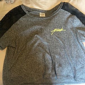 athletic crop top with mesh sleeves